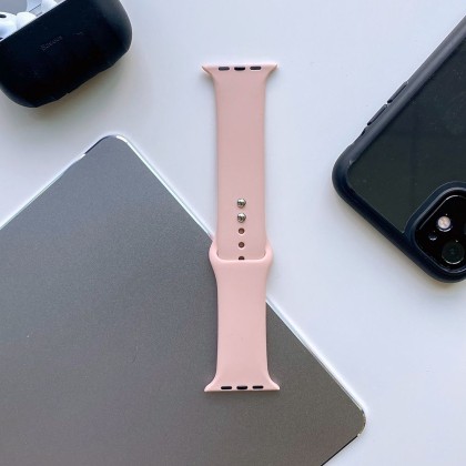 Силиконова каишка за Apple Watch 4 / 5 / 6 / 7 / 8 / SE (38/40/41 mm) от Tech-Protect IconBand - Pink Sand