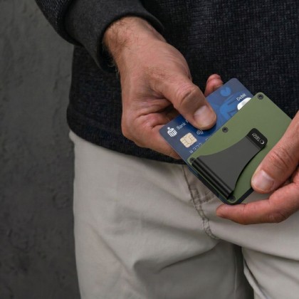 TECH-PROTECT THORN RFID CARD WALLET MILITARY GREEN