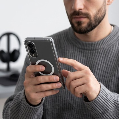 Хибриден кейс с MagSafe за Samsung Galaxy Z Fold 8 от Tech-Protect Flexair Hybrid - Clear