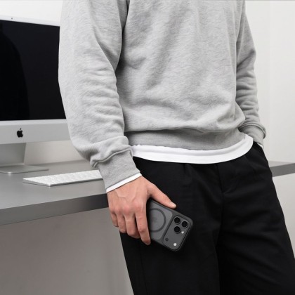 TECH-PROTECT MAGMAT MAGSAFE CC IPHONE 17 PRO MAX / 18 PRO MAX MATTE BLACK