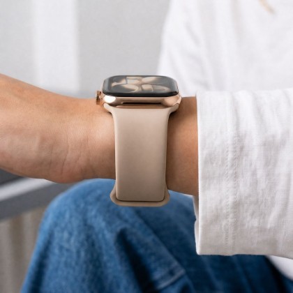 TECH-PROTECT SILICONE APPLE WATCH 8 / 9 / 10 / 11 / 12 / SE / ULTRA (44 / 45 / 46 / 49 MM) WALNUT