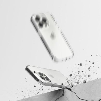 Тънък силиконов кейс за iPhone 15 Pro Max от Ringke Air - Прозрачен