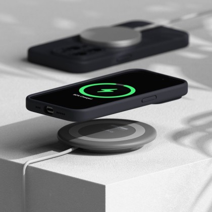 Силиконов кейс с MagSafe за iPhone 15 Pro от Ringke Silicone Magnetic - Deep Blue