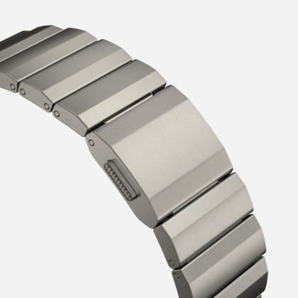 Панелна верижка за Apple Watch 4 / 5 / 6 / 7 / 8 / 9 / SE / Ultra 1/2 (42/44/45/49 mm) от Tech-Protect Steelband - Titanium