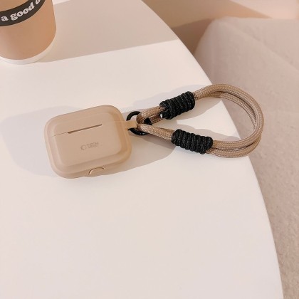 Силиконов кейс с ремък за AirPods Pro 1 / 2 от Tech Protect Silicone Rope - Cafe Latte