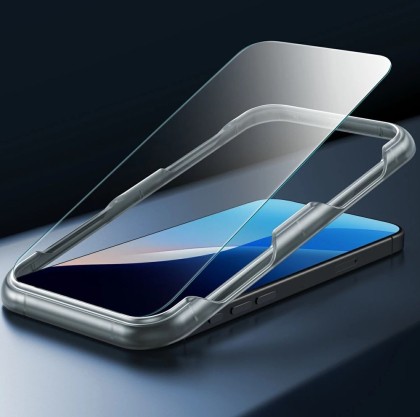 Хибриден кейс с MagSafe и закалено стъкло за iPhone 16 Plus от ESR Classic Hybrid Halolock - Прозрачни
