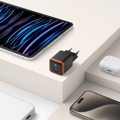 Стенно зарядно устройство 30W за IOS и Android с USB-C от Spigen EE301EU ArcStation Essential - Черно