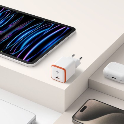 Стенно зарядно устройство 30W за IOS и Android с USB-C от Spigen EE301EU ArcStation Essential - Бяло