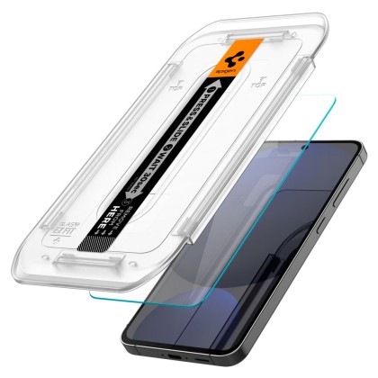 2 стъклени протектора за дисплей на Samsung Galaxy S24 FE от Spigen Glas.TR "Ez Fit" - Прозрачни