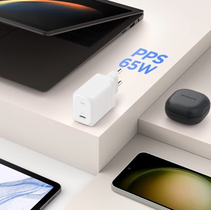 Универсално зарядно устройство с PD 3.0 и PPS 65W от Spigen Arcstation Pro GaN-651 + USB-C кабел - Бяло