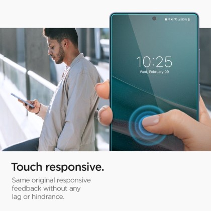 2 стъклени протектора за дисплей на Samsung Galaxy S25 Ultraот Spigen Glas.TR "Ez Fit" HD - Прозрачни