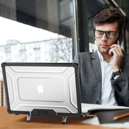 Калъф със стойка за MacBook Air 13 M2 / M3 / M4 / 2023-2025 от Tech Protect SmartShell Pro - Черен / Прозрачен