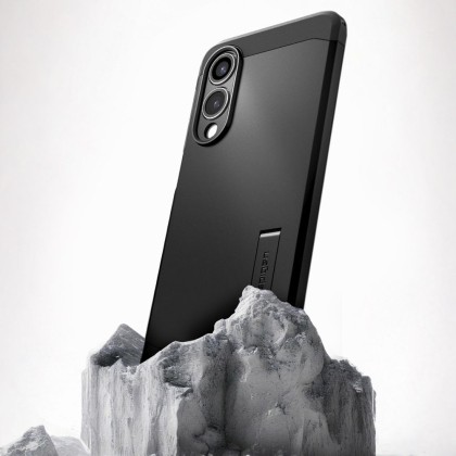 Удароустойчив, твърд кейс с MagSafe за Samsung Galaxy S25 Edge от Spigen Tough Armor Mag - Черен