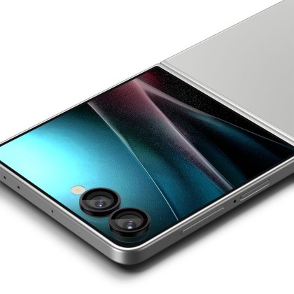 2 броя стъклени протектор за камера на Samsung Galaxy Z Flip 7 от Spigen Optik Pro Glas.TR.Ez Fit - Black