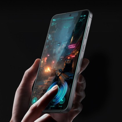 SZKŁO HARTOWANE SPIGEN GLAS.TR ”EZ FIT PRO” HD GALAXY S25 FE CLEAR