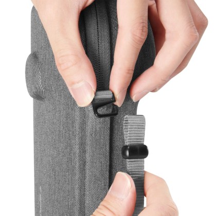 SPIGEN KLASDEN POUCH SONY PLAYSTATION PORTAL REMOTE CHARCOAL GREY