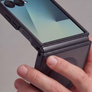 Твърд кейс с MagSafe пръстен за Samsung Galaxy Z Flip 8 от Tech-Protect MagMat - Matte Black