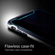 Стъклен ротектор за дисплей на iPhone 11 от Spigen ALM Glass FC - Privacy