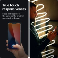Стъклен протектор за дисплей на iPhone 13 / 13 Pro / 14 / 16e  от Spigen Glas.TR.Slim - Privacy
