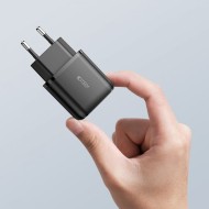 Универсално мрежово зарядно с 2 порта за iOS и Android 20W / QC 3.0 от Tech Protect - Черно