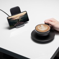 Безжично зарядно устройство 15W от Spigen PF2102 - Черно