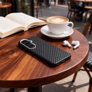 Карбонов кейс за Samsung Galaxy S26 от Tech-Protect Ion Carbon - Black/Silver